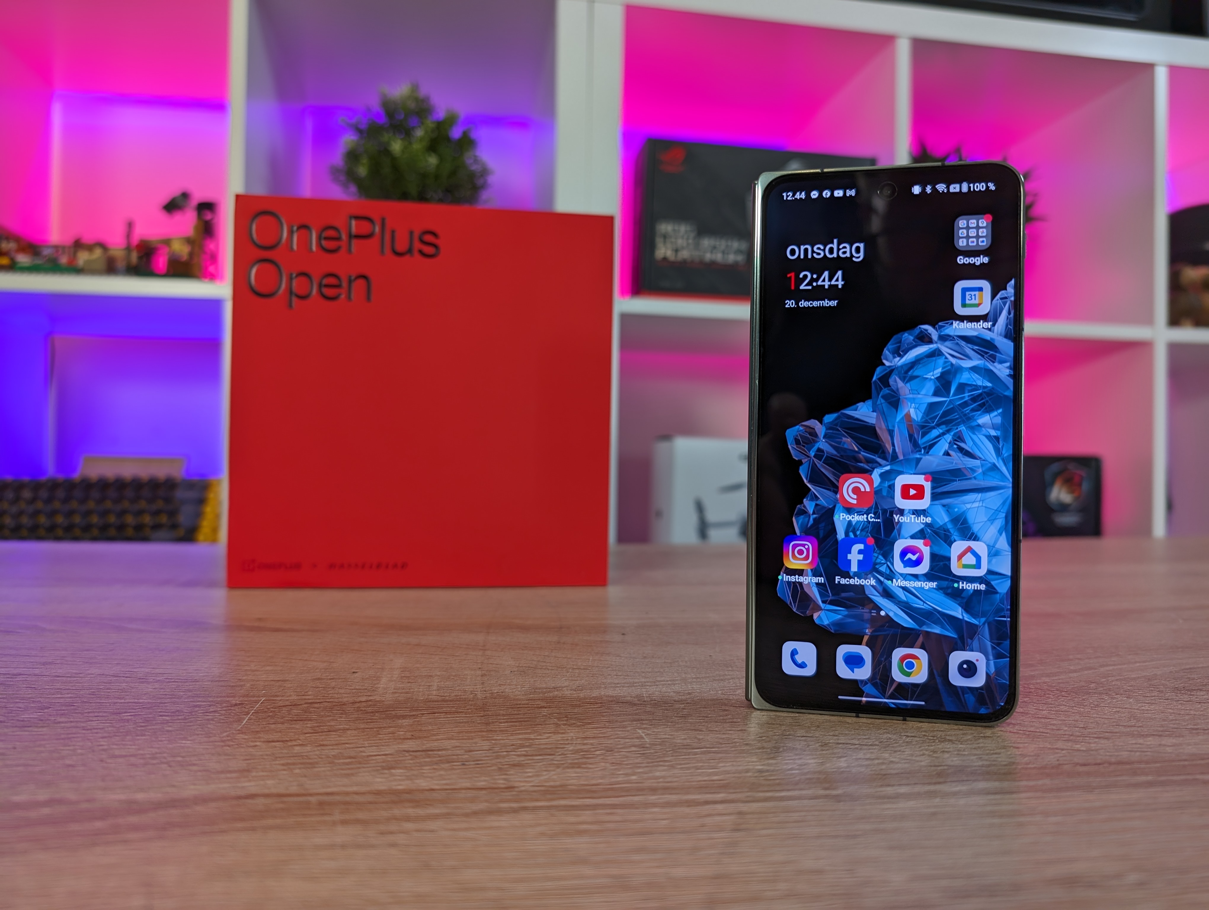 OnePlus Outer screen.jpg öffnen